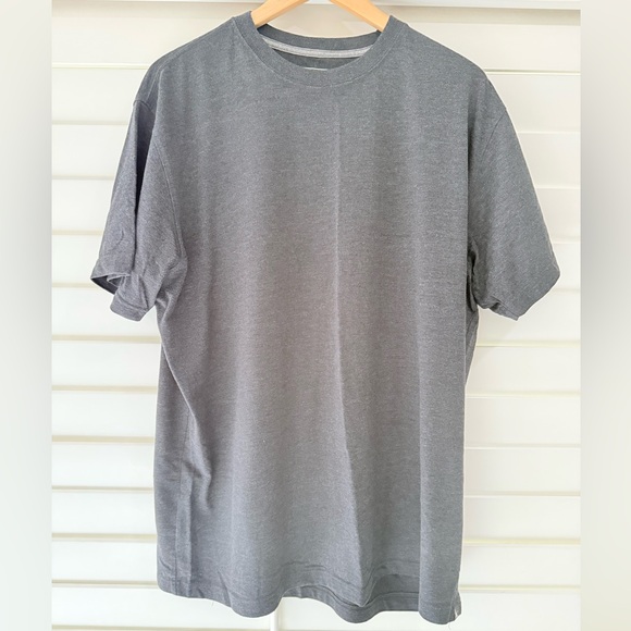 Eddie Bauer Charcoal Gray Short Sleeve Tee