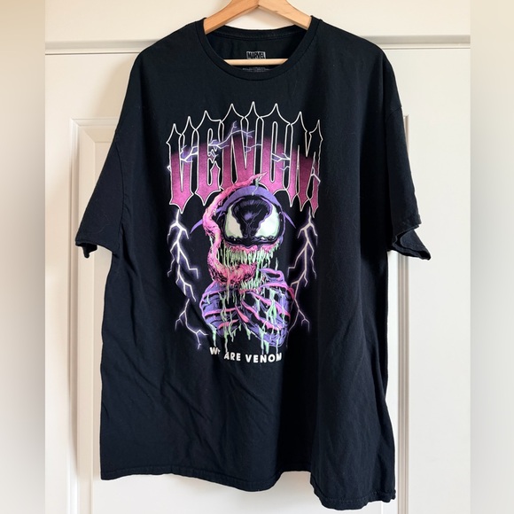 Marvel Venom - Black Graphic  T-Shirt
