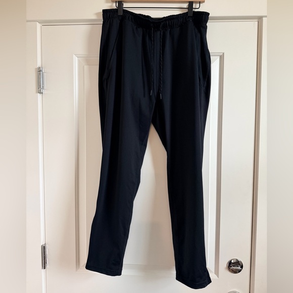 Kirkland Signature Men's Black Joggers