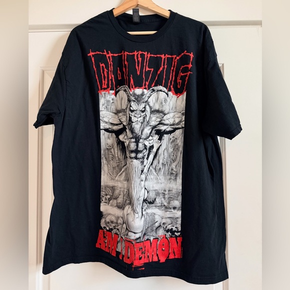 Danzig - Black Concert Tee